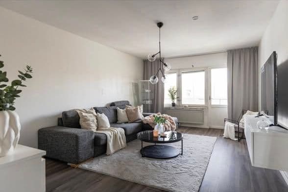 Fin 68 kvm i Sundsbruk med p-plats